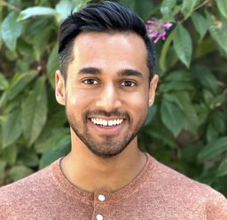 Photo of Ethan Perez