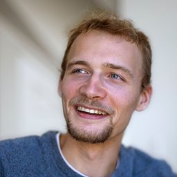 Photo of Jamie Simon